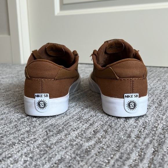 Great condition Nike SB Shane Tan Unisex Sneaker - Picture 4 of 9